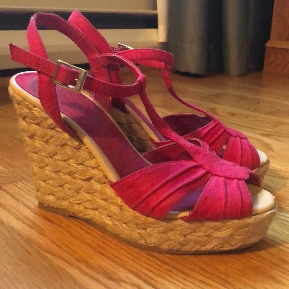 Wedge sandals